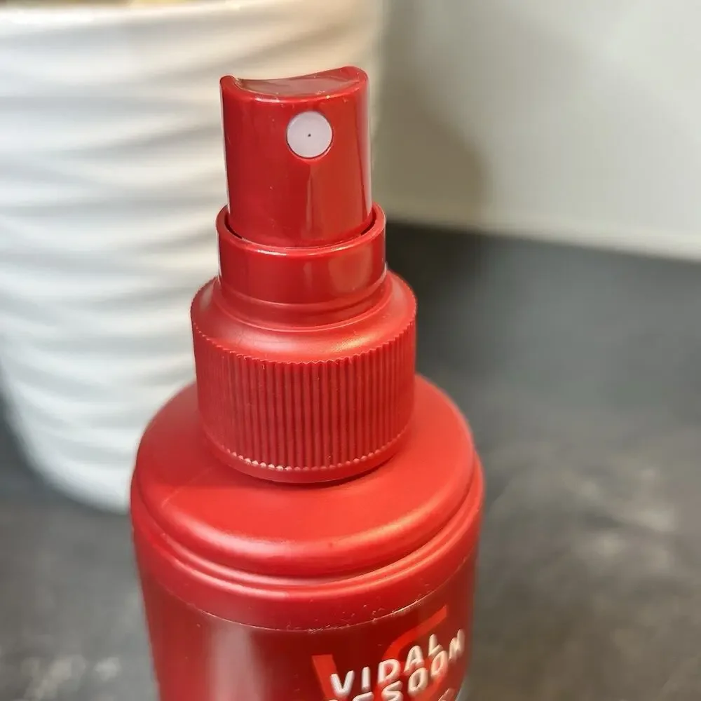 VIDAL SASSOON Pro Series Repair & Finish Spray 5.07oz Made In France‎